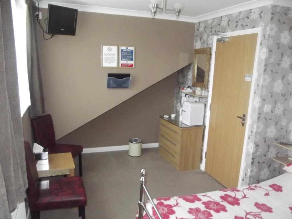 Tudor House Great Yarmouth Room photo